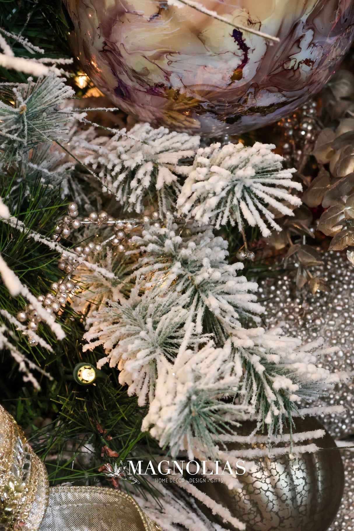 Snowed Split Pine Spray