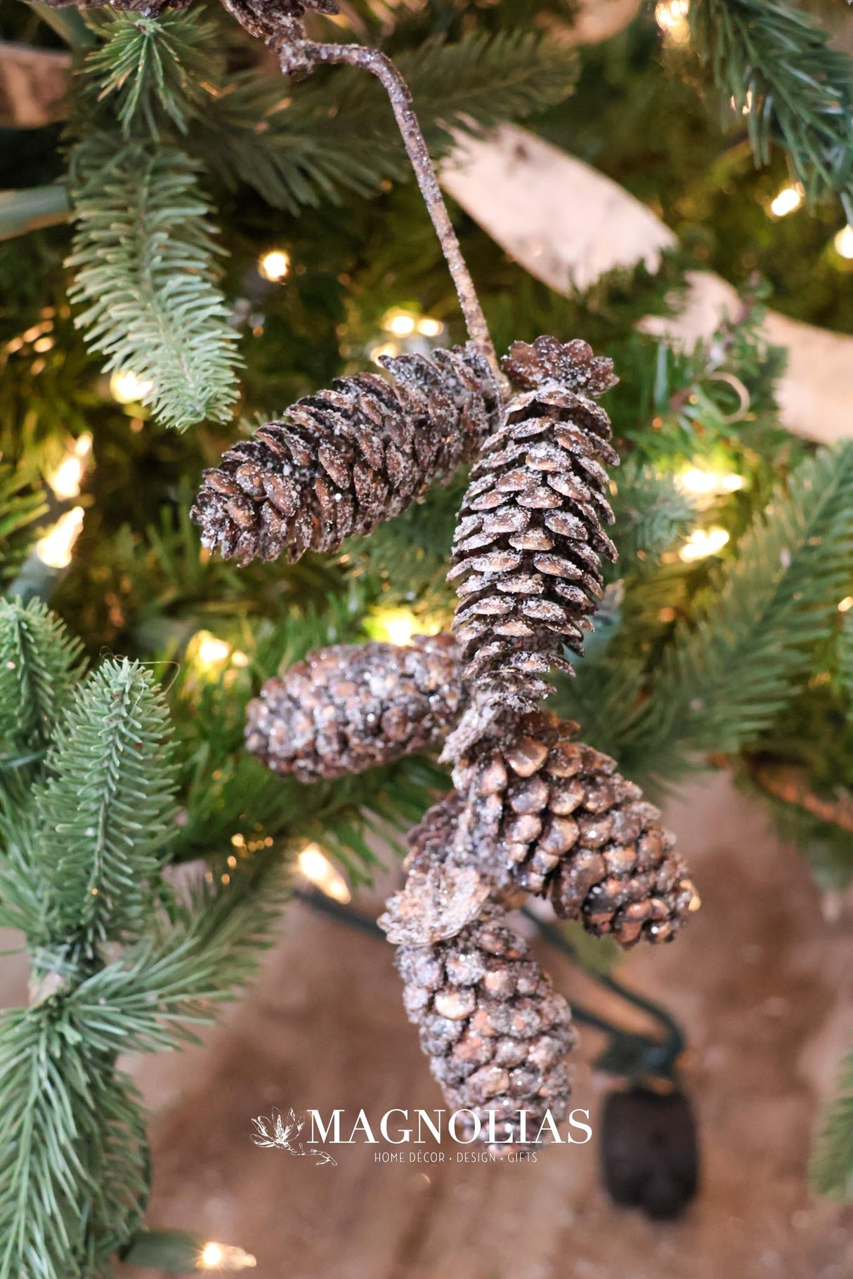 Winter Wish Pinecone Spray