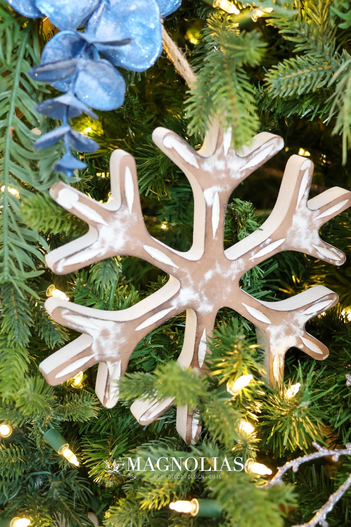 Magic Moment Wood Snowflake Set of 2