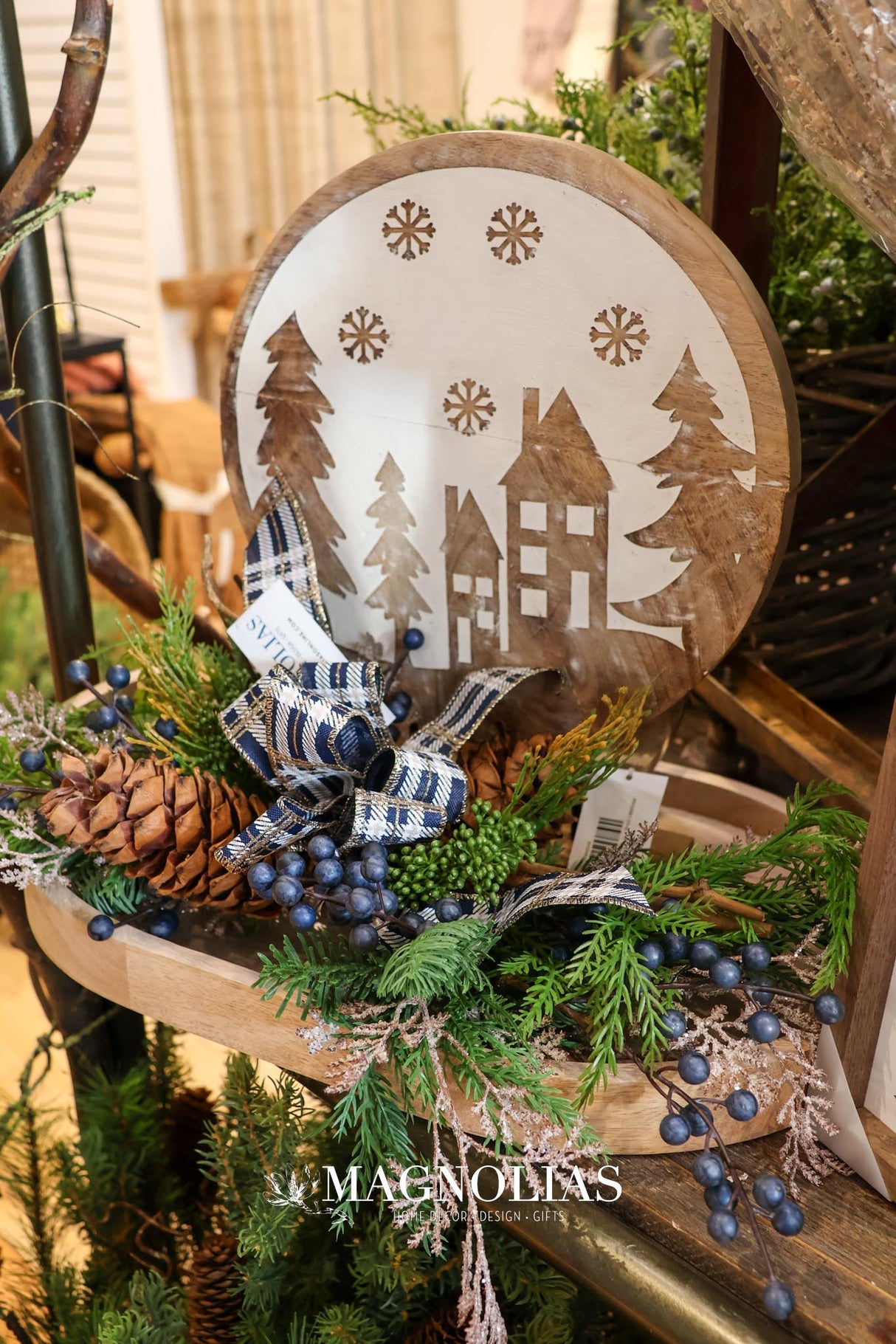 19" Glistening Winter Small Swag