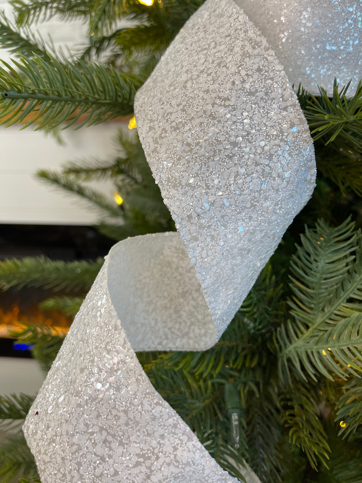 2.5" White Metallic Glitter Ribbon Bolt