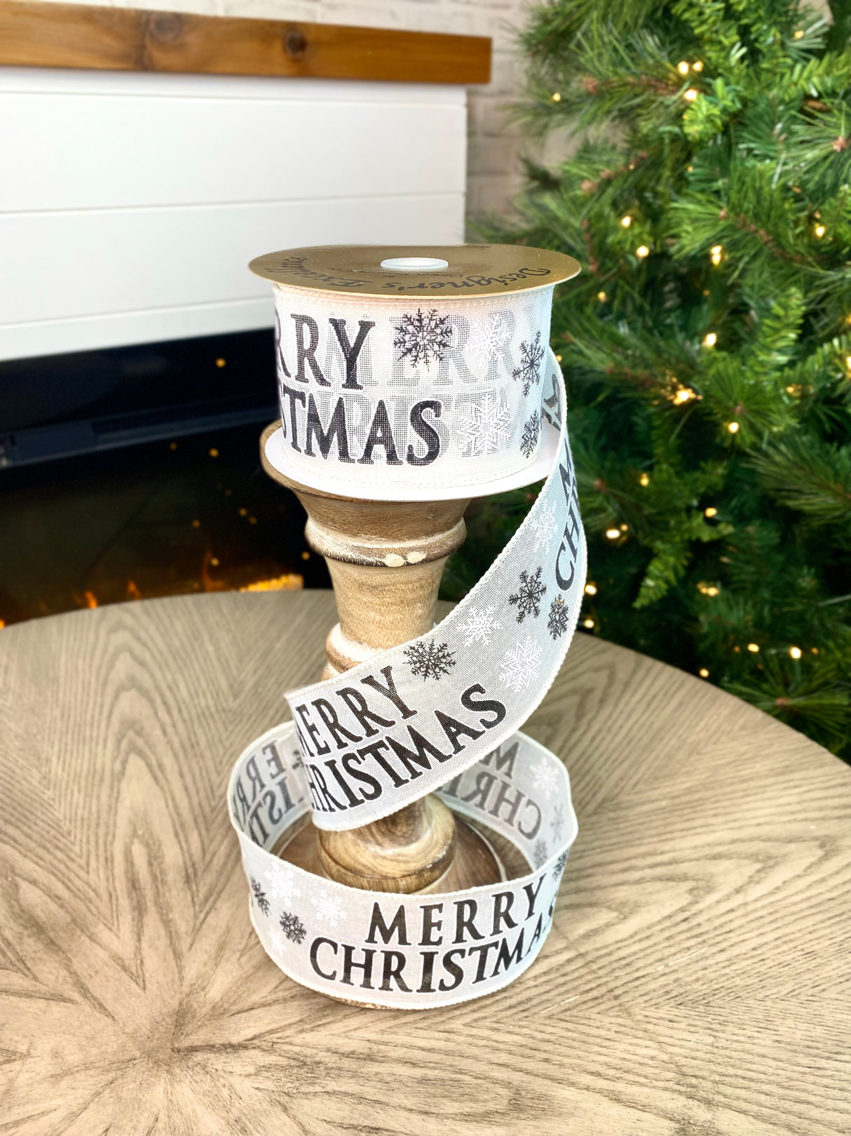 2.5" Merry Christmas Ribbon Bolt