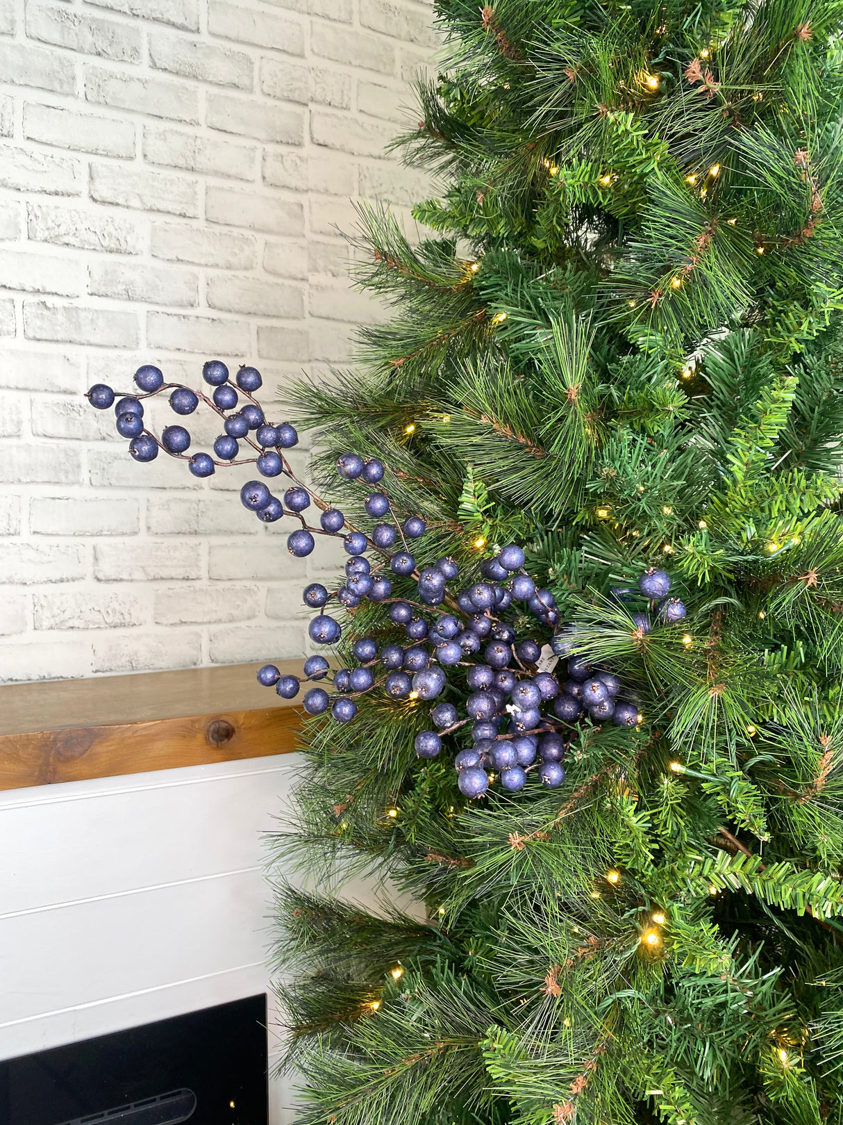 Navy Crabapple Spray