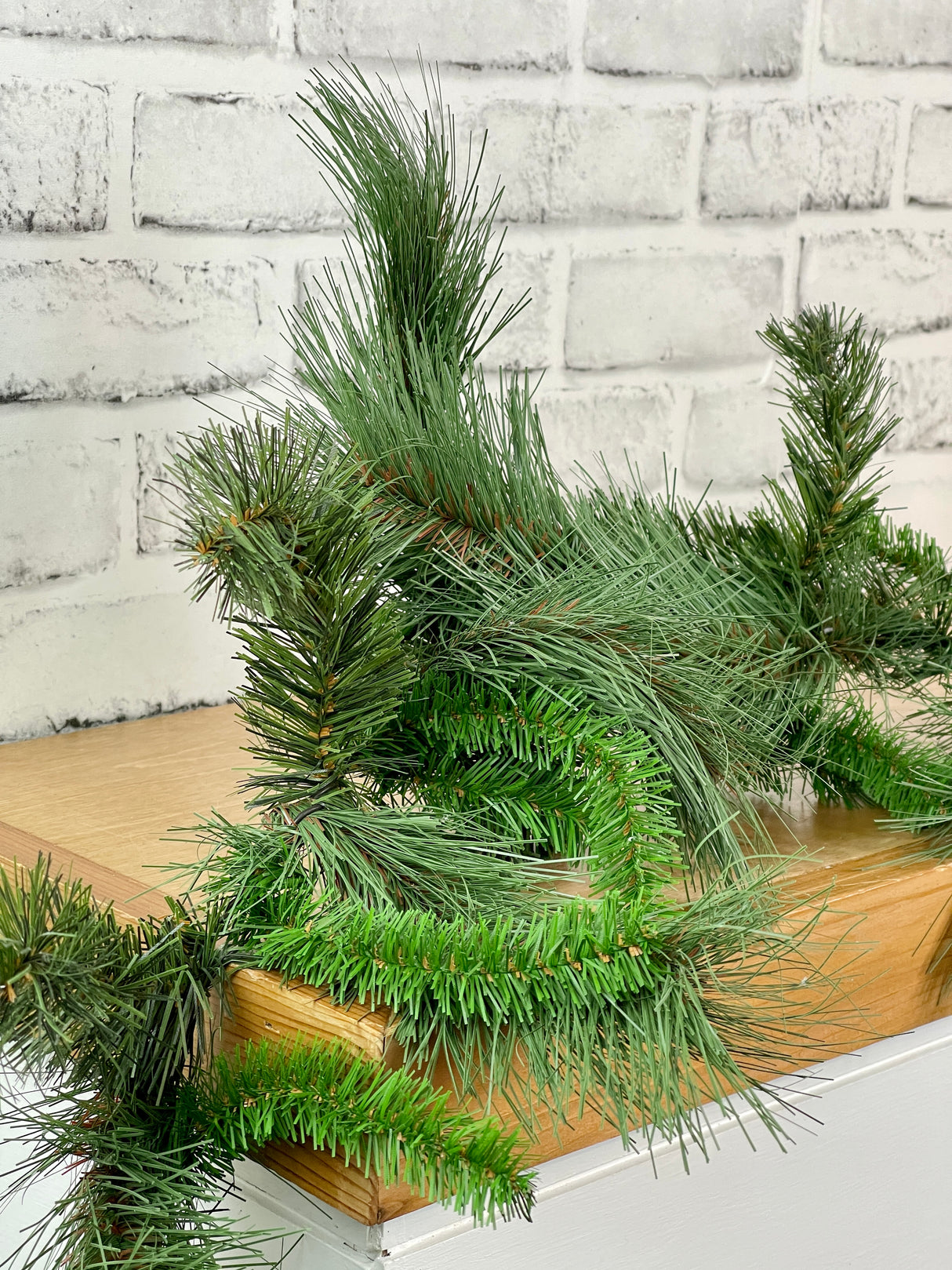 9'x12" Mixed Himalayan Pine Garland