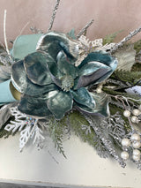 39" Arctic Grace Swag