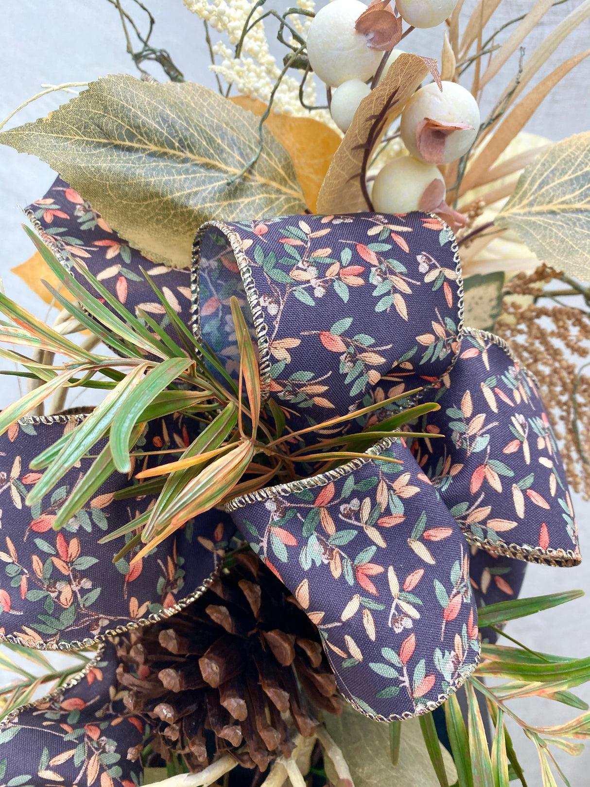 30" Autumn Walk Vertical Swag