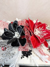 31" Unwrap the Magic Swag