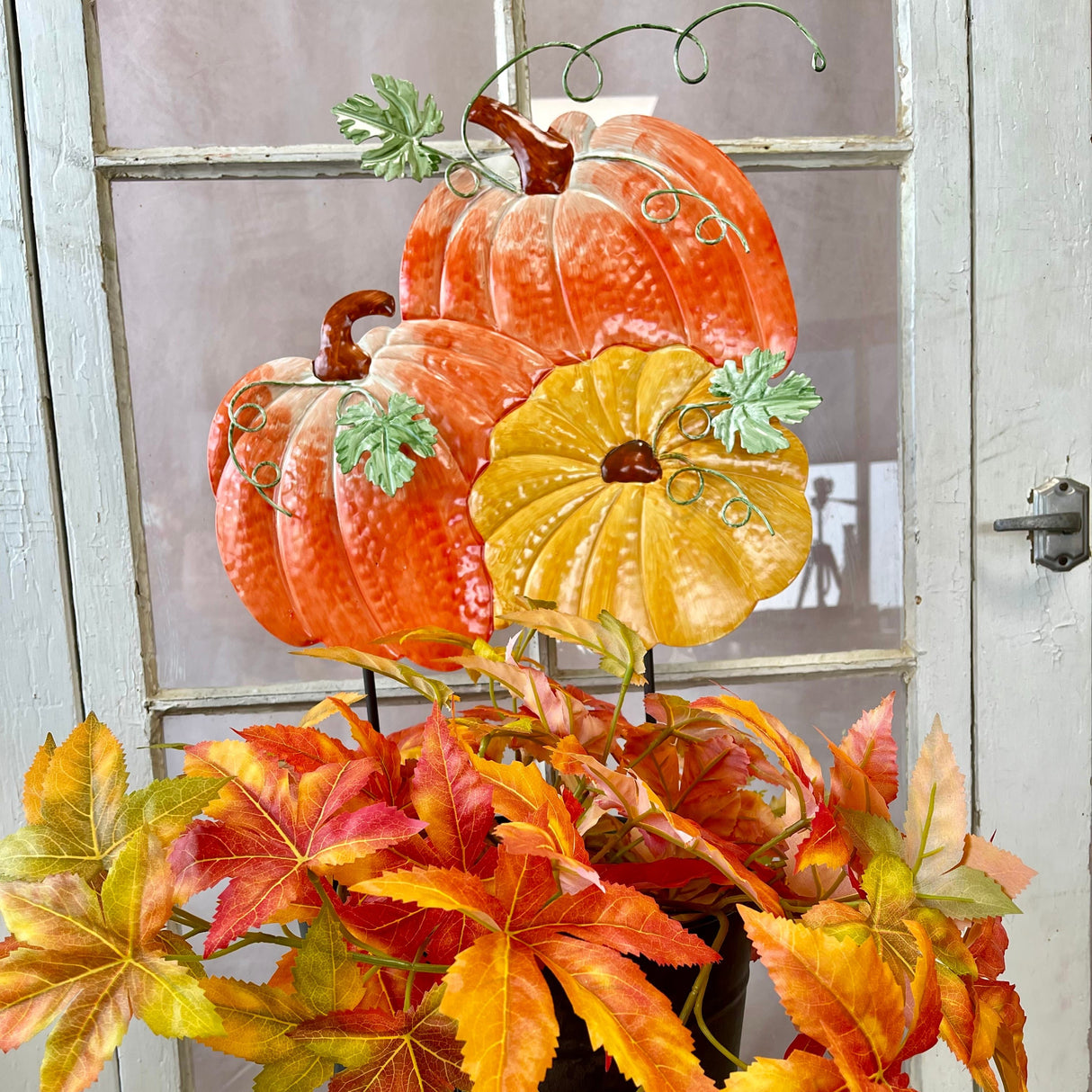 Metal Pumpkin Yard Stake -2 Styles