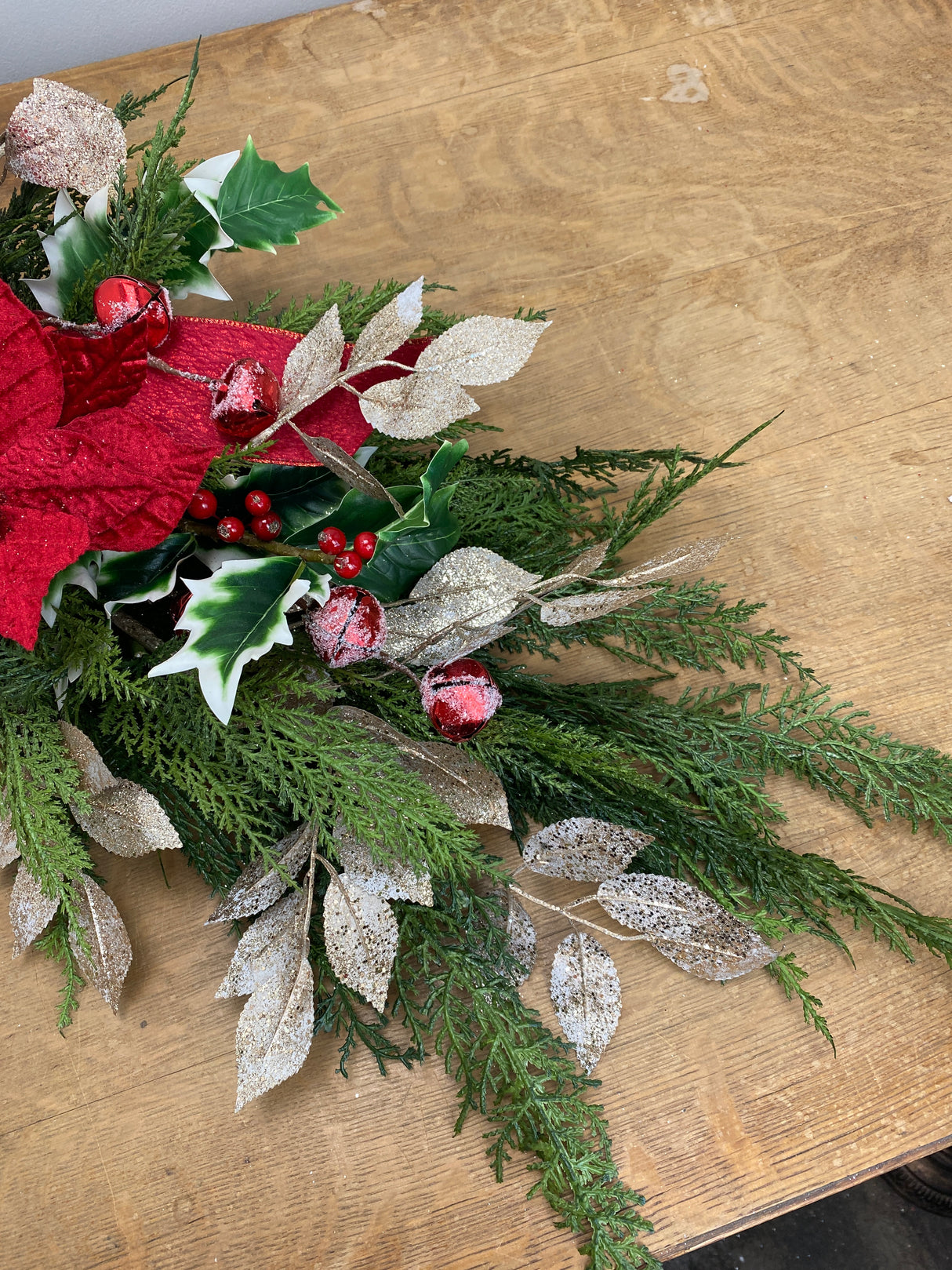 40" Noel Elegance Swag
