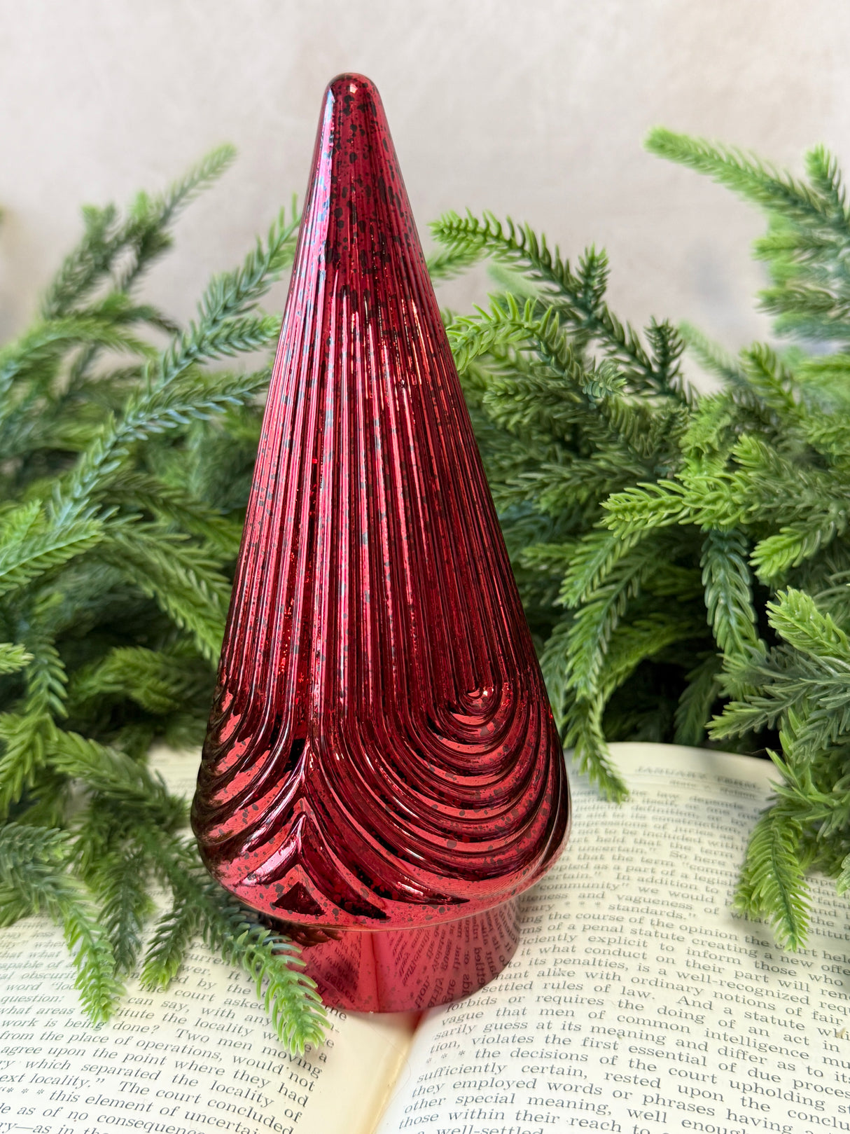 Noel Red Glass Tree