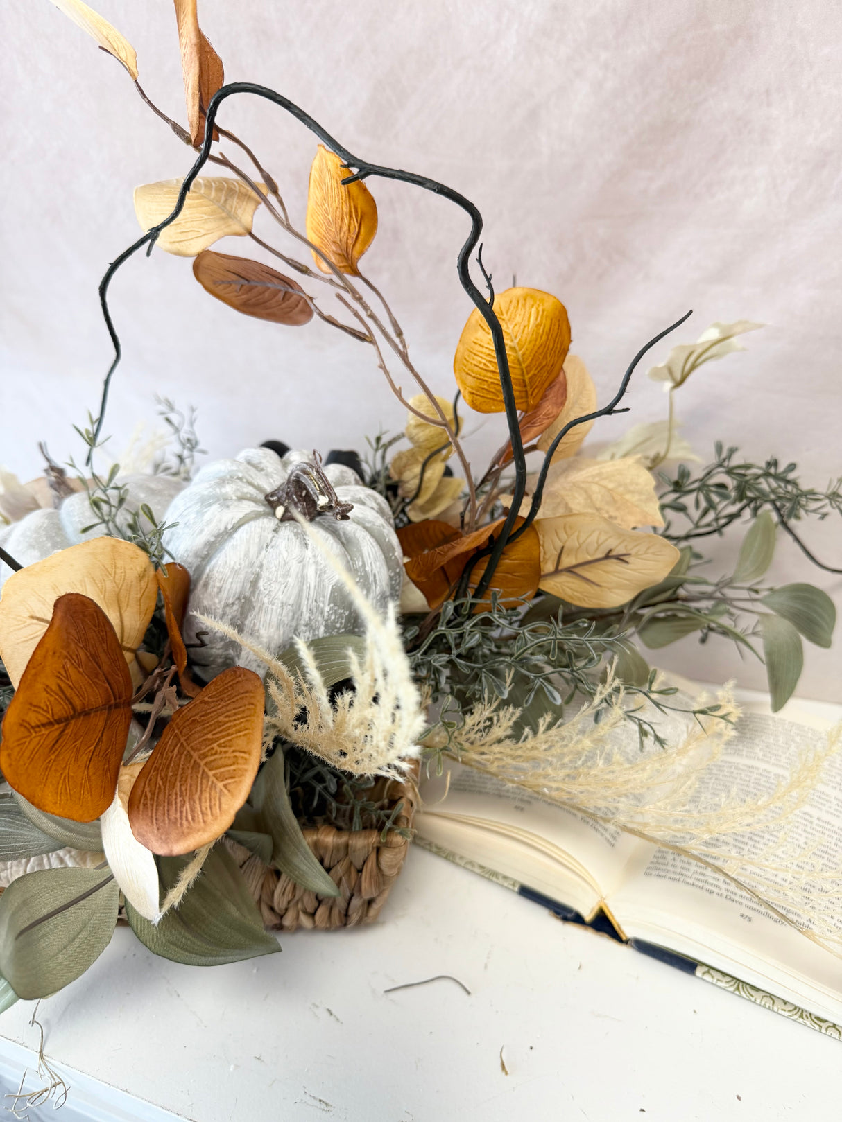 30" Pieces Of Autumn Centerpiece