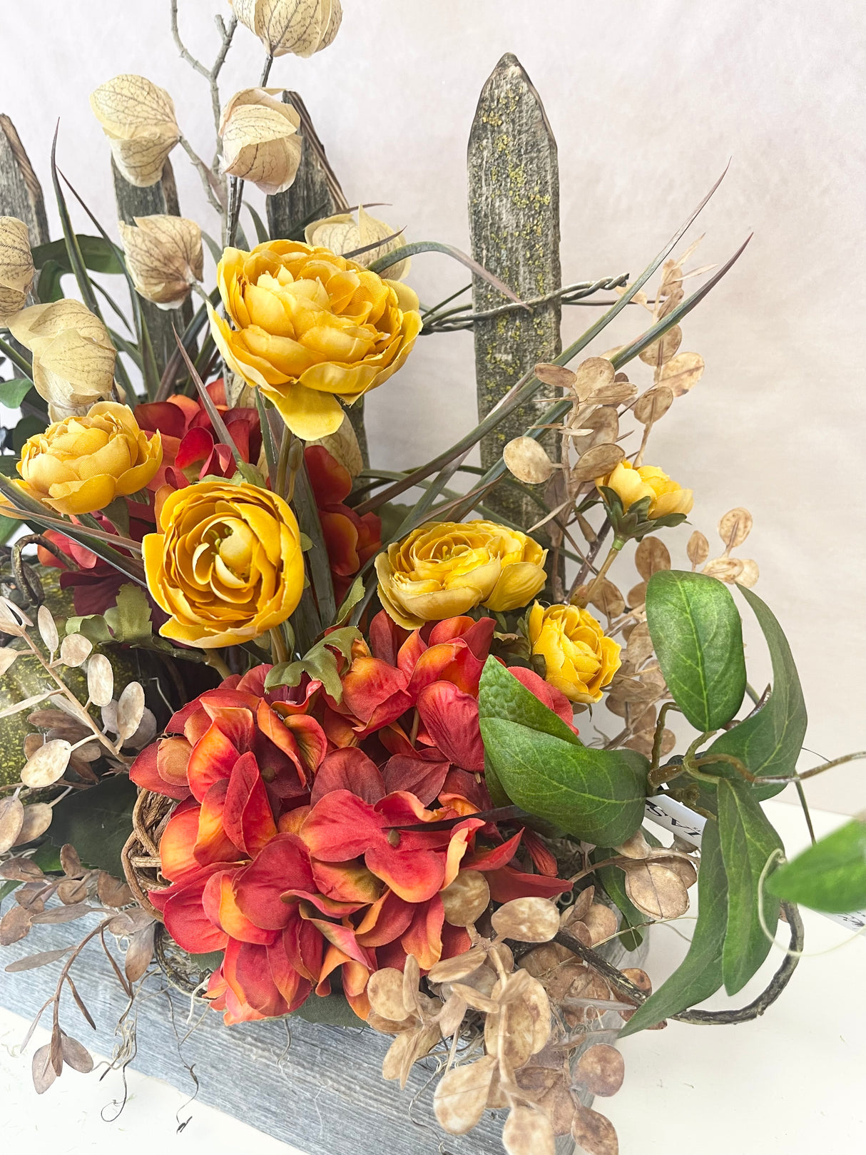 21" Fall Beauty Picket Box