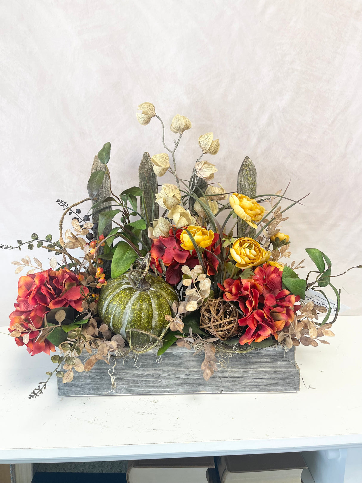 21" Fall Beauty Picket Box