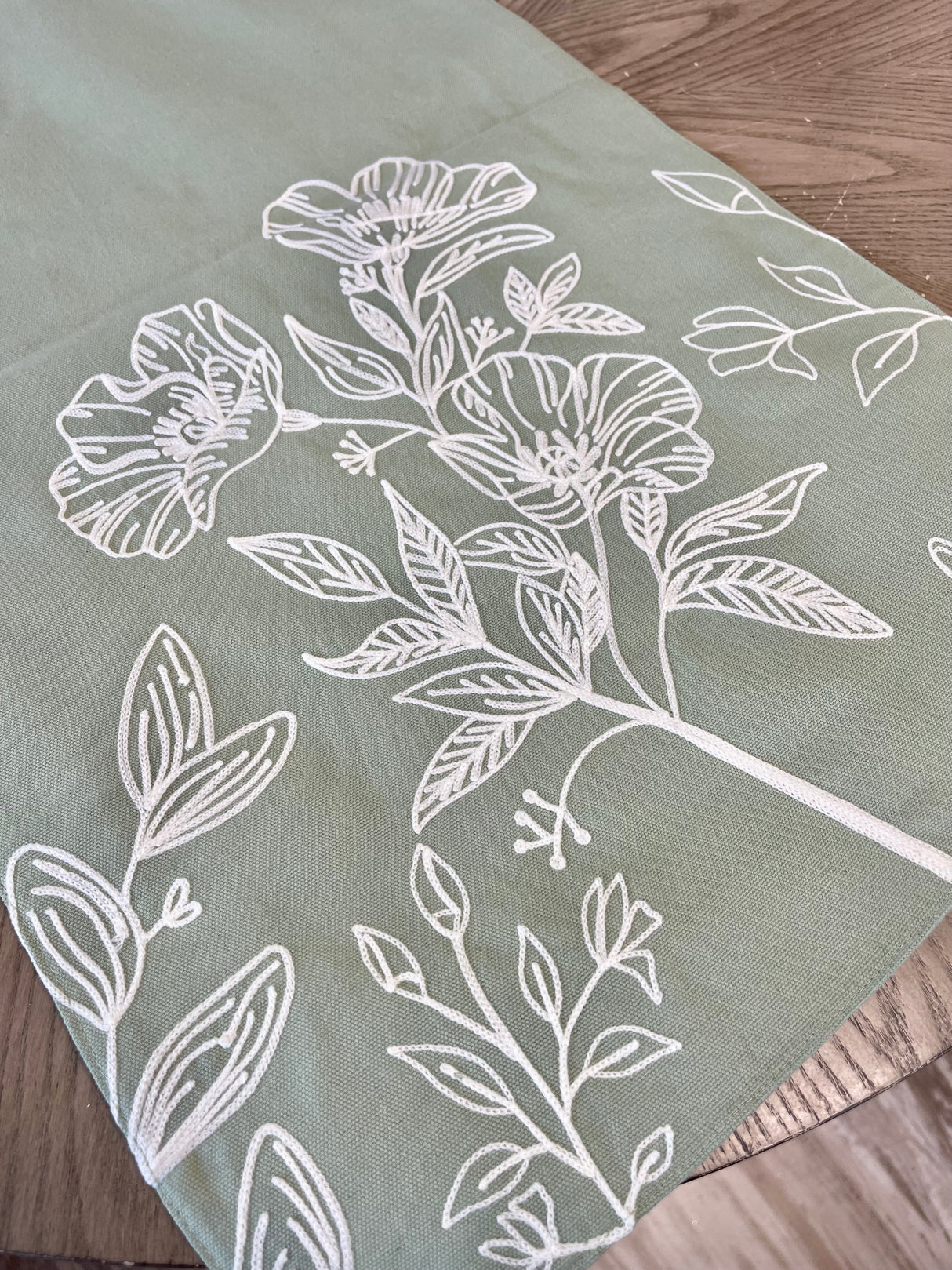 Sage Table Runner