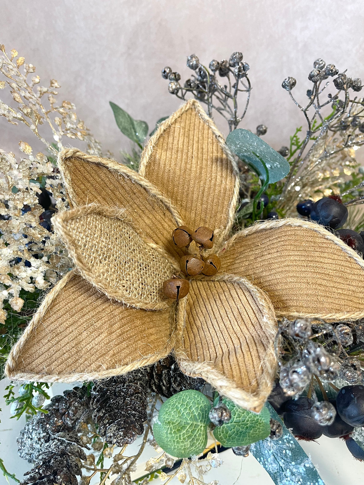 21" Rustic Sparkle Centerpiece