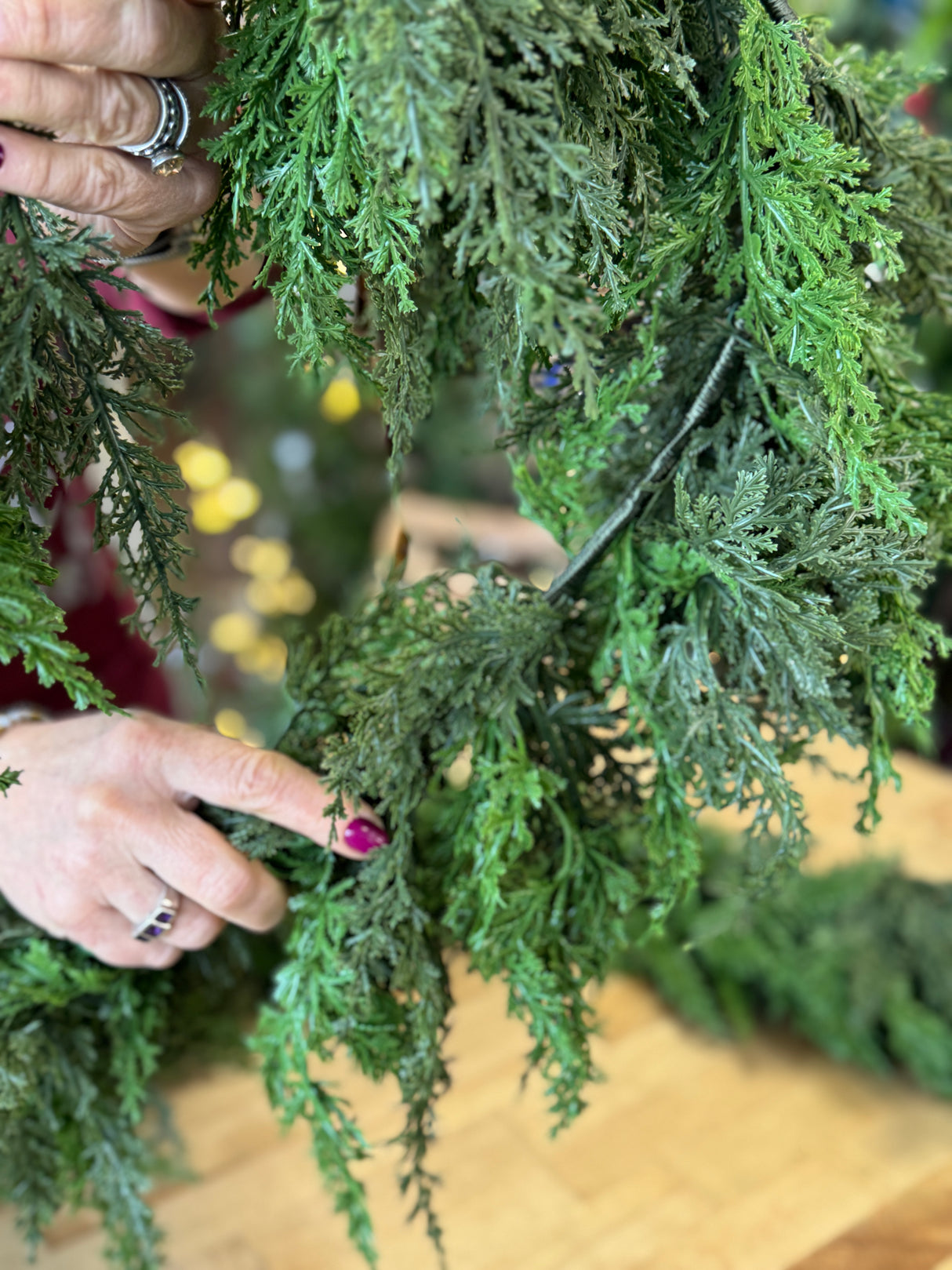 6' Cabin Cedar Garland