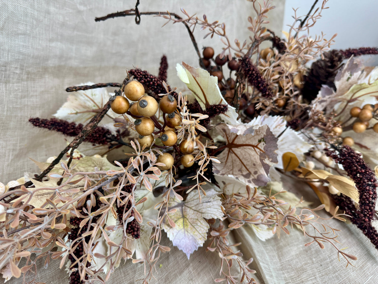 35" Autumn Vines Swag