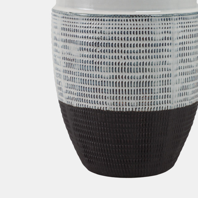 Hailey Textured Bottom Vase