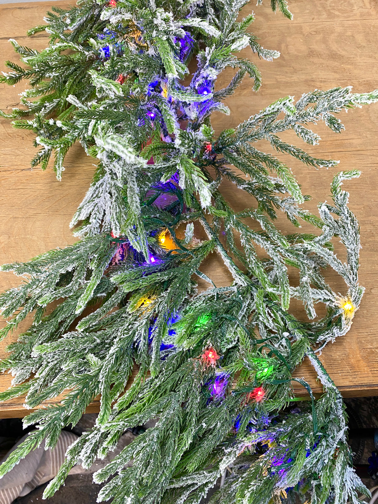 6' Frost Oversized Norfolk Lighted Garland