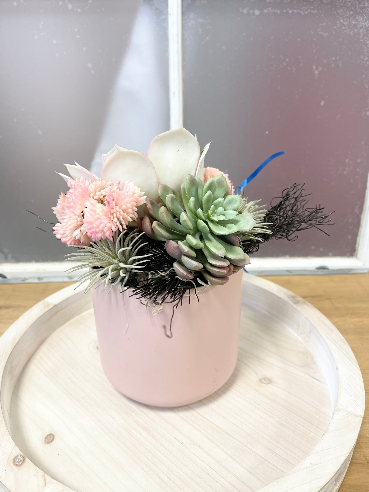 9" Pinky Promise Centerpiece