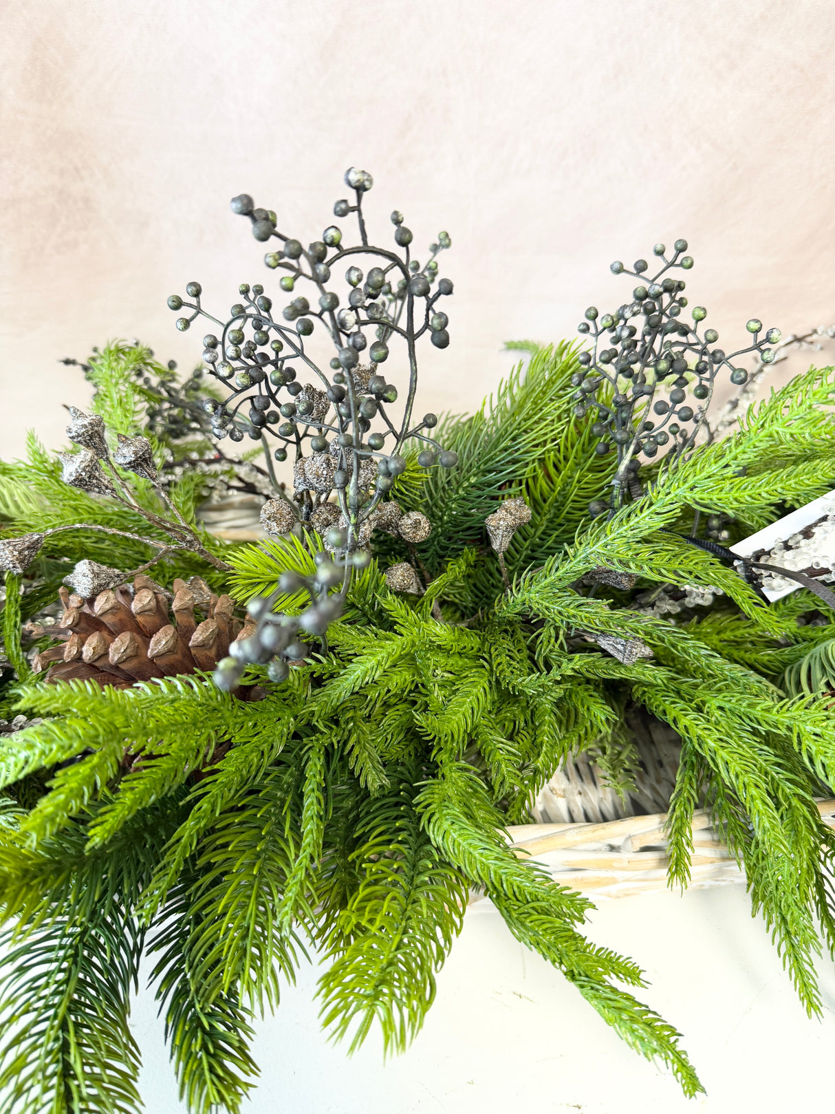 38" The Chills of Winter Swag