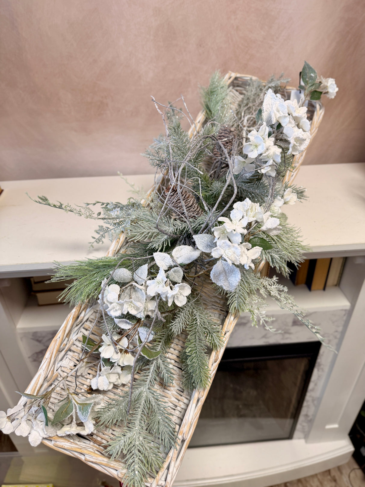 Wintertide Bloom Swag Kit