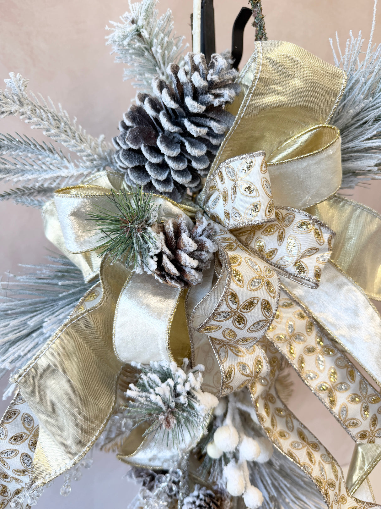 13" Ivory Elegance Bow