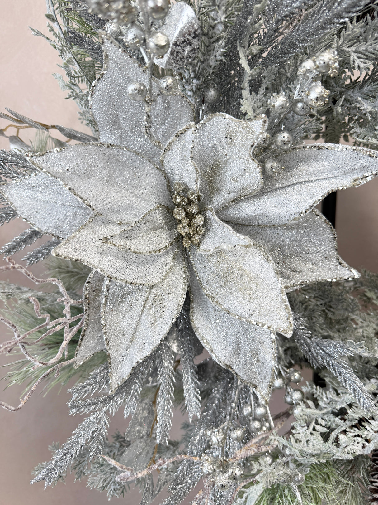 27" Frozen In Time Wreath