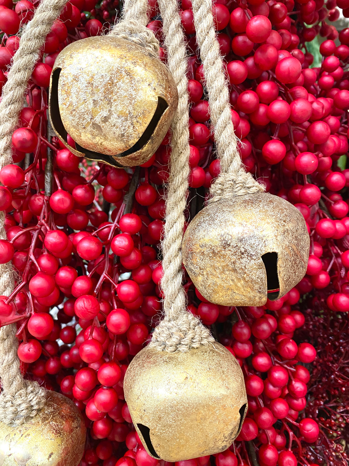 Antiqued Gold Jingle Bell Ornament Strand