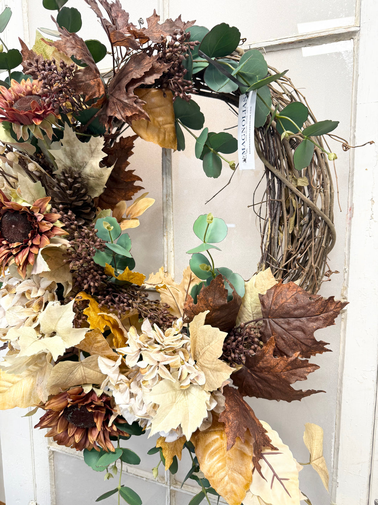 33" Growing Hydrangea Wreath