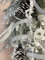 30" Icy Elegance Teardrop Swag