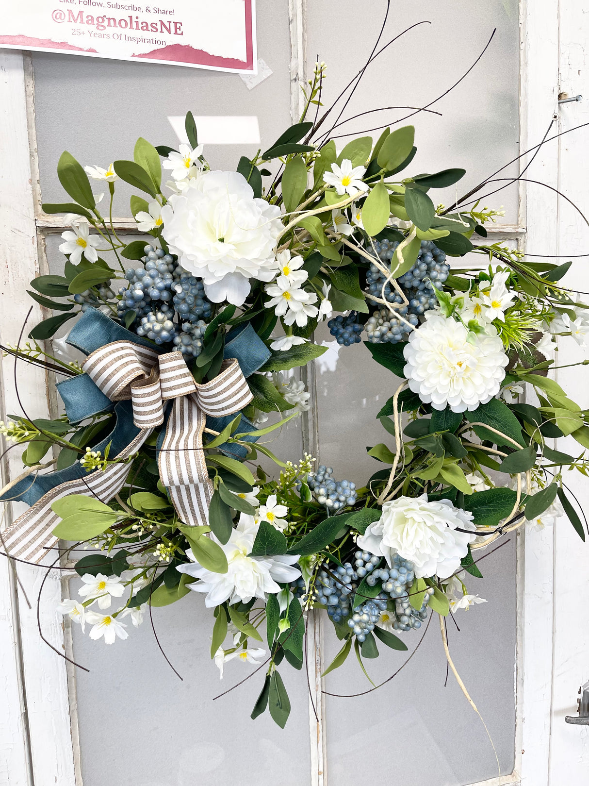 26" Lovely Lorraine Wreath
