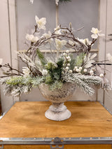 20" Eskimo Kisses Centerpiece