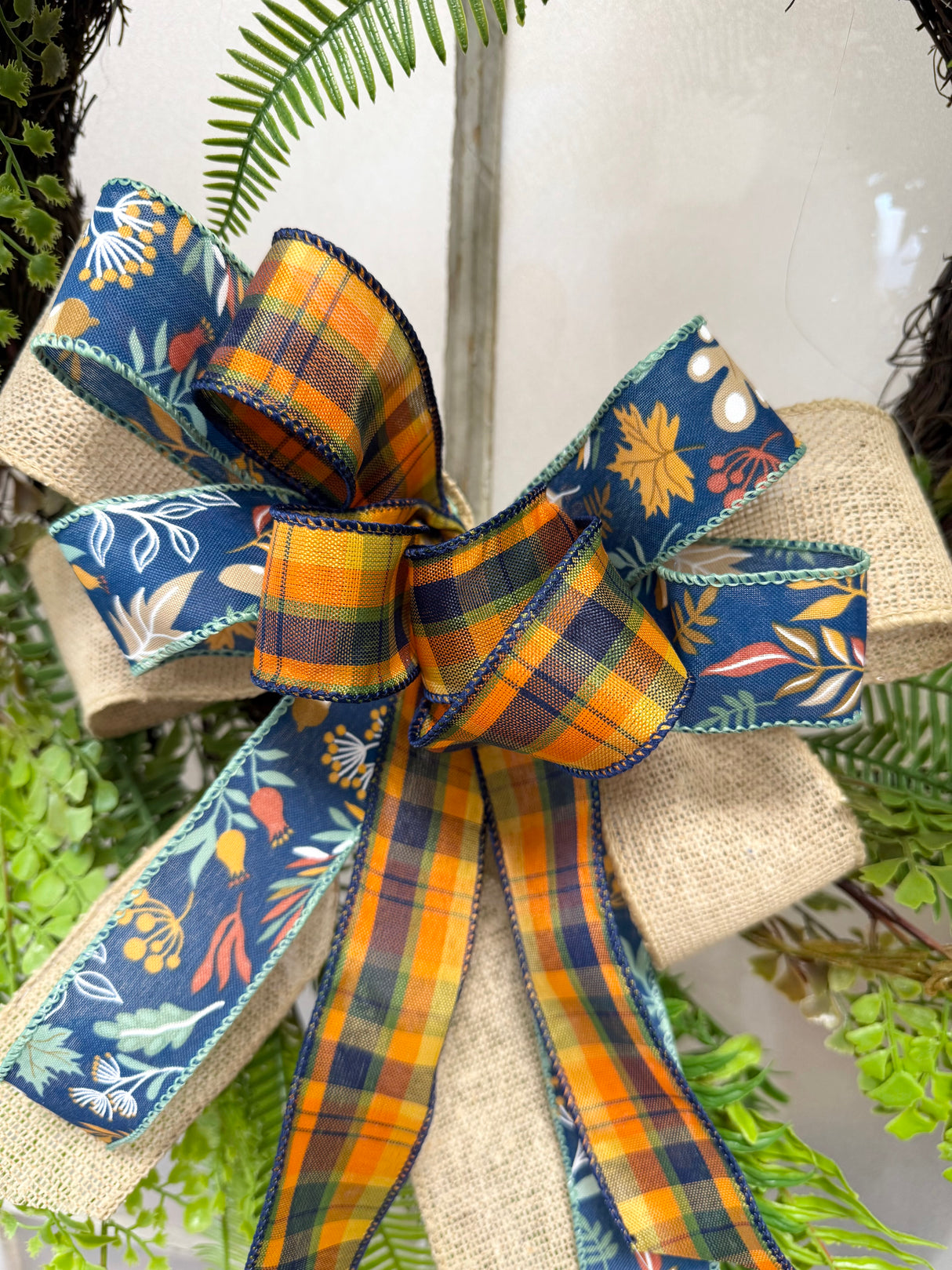 13" Autumn Days Bow