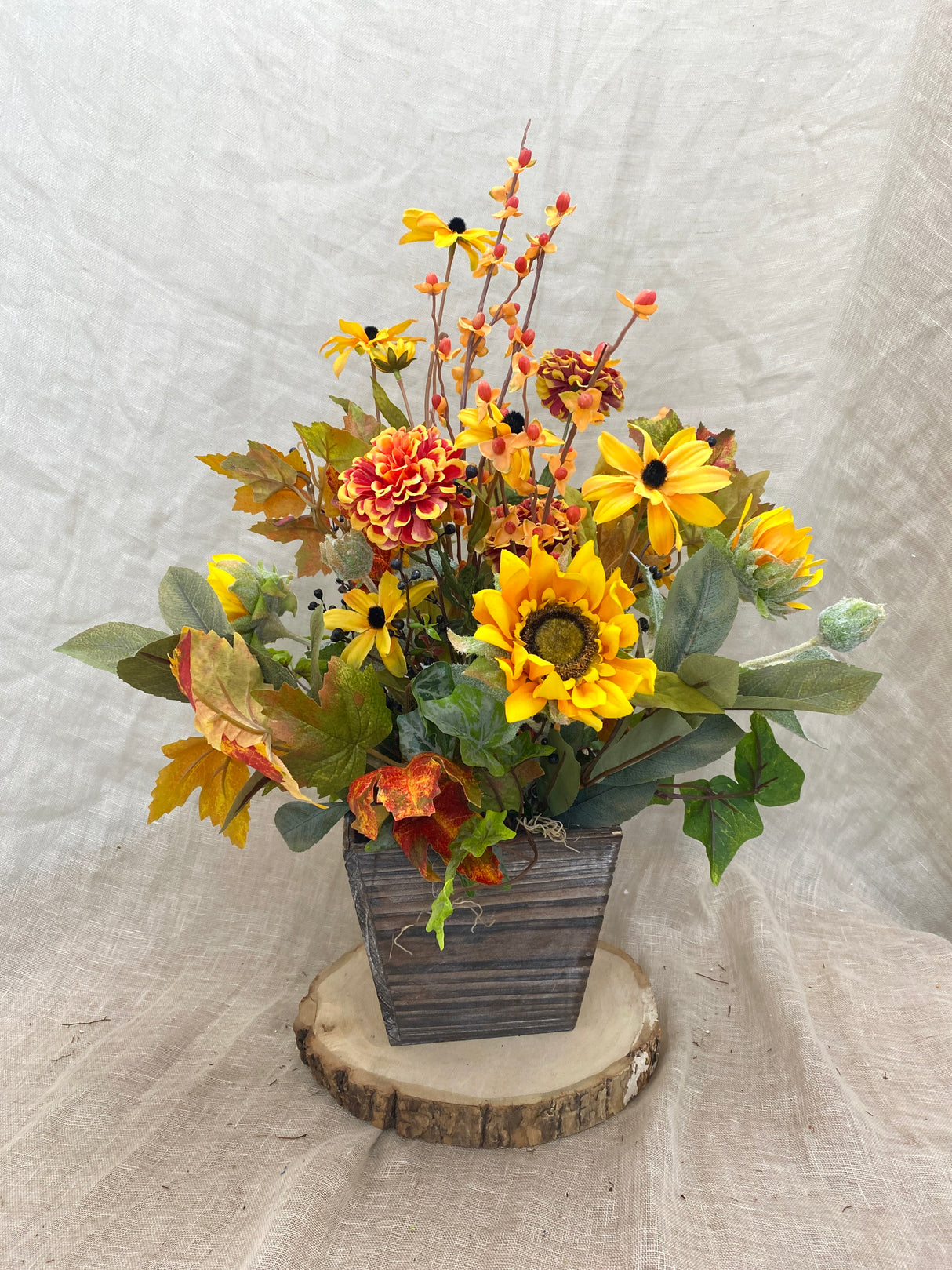 23" Fall Garden Centerpiece