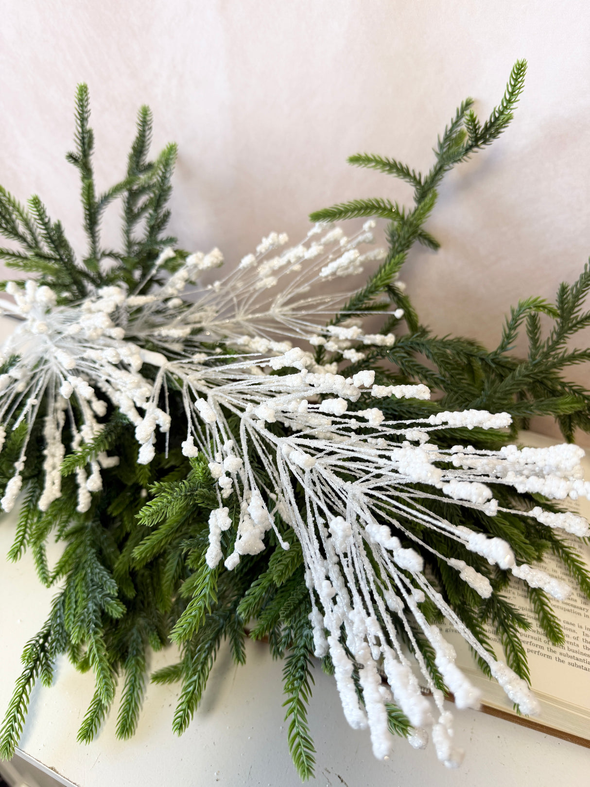 White Glitter Magical Days Spray