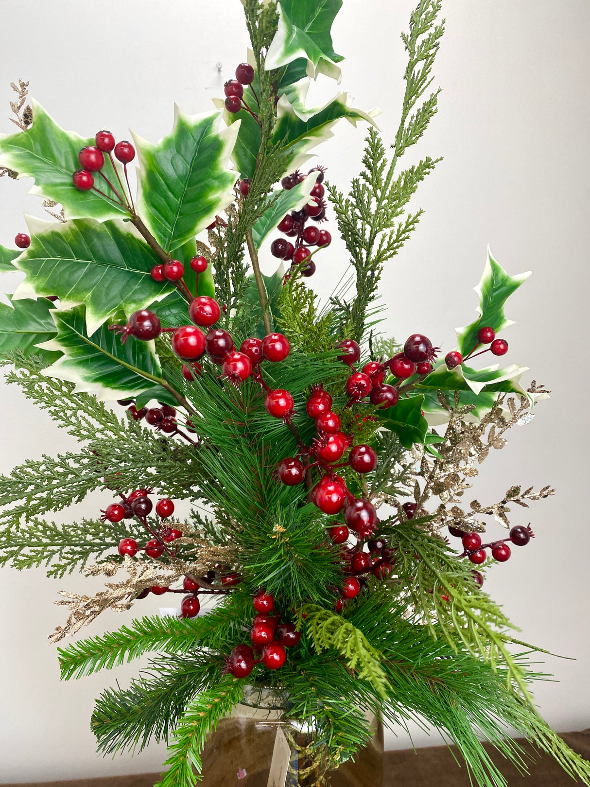 30" Christmas Traditions Drop-in
