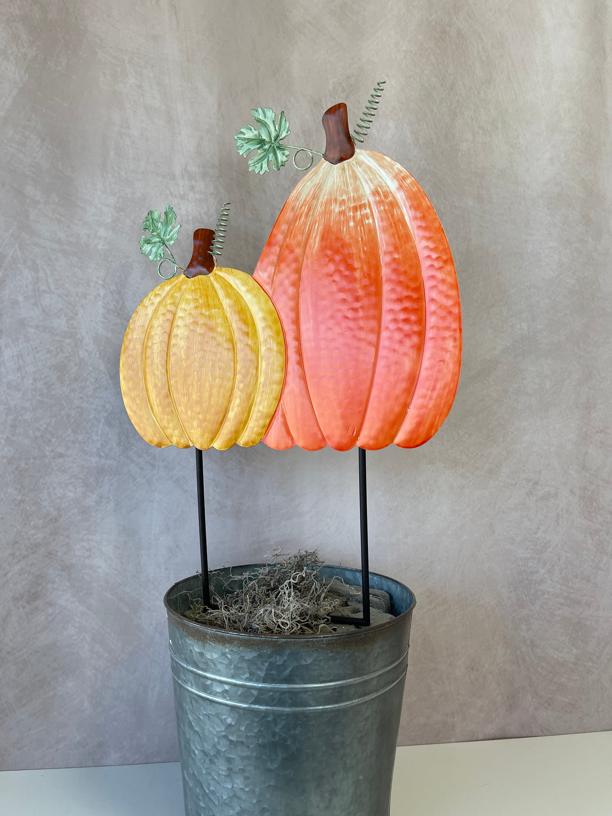 Metal Pumpkin Yard Stake -2 Styles