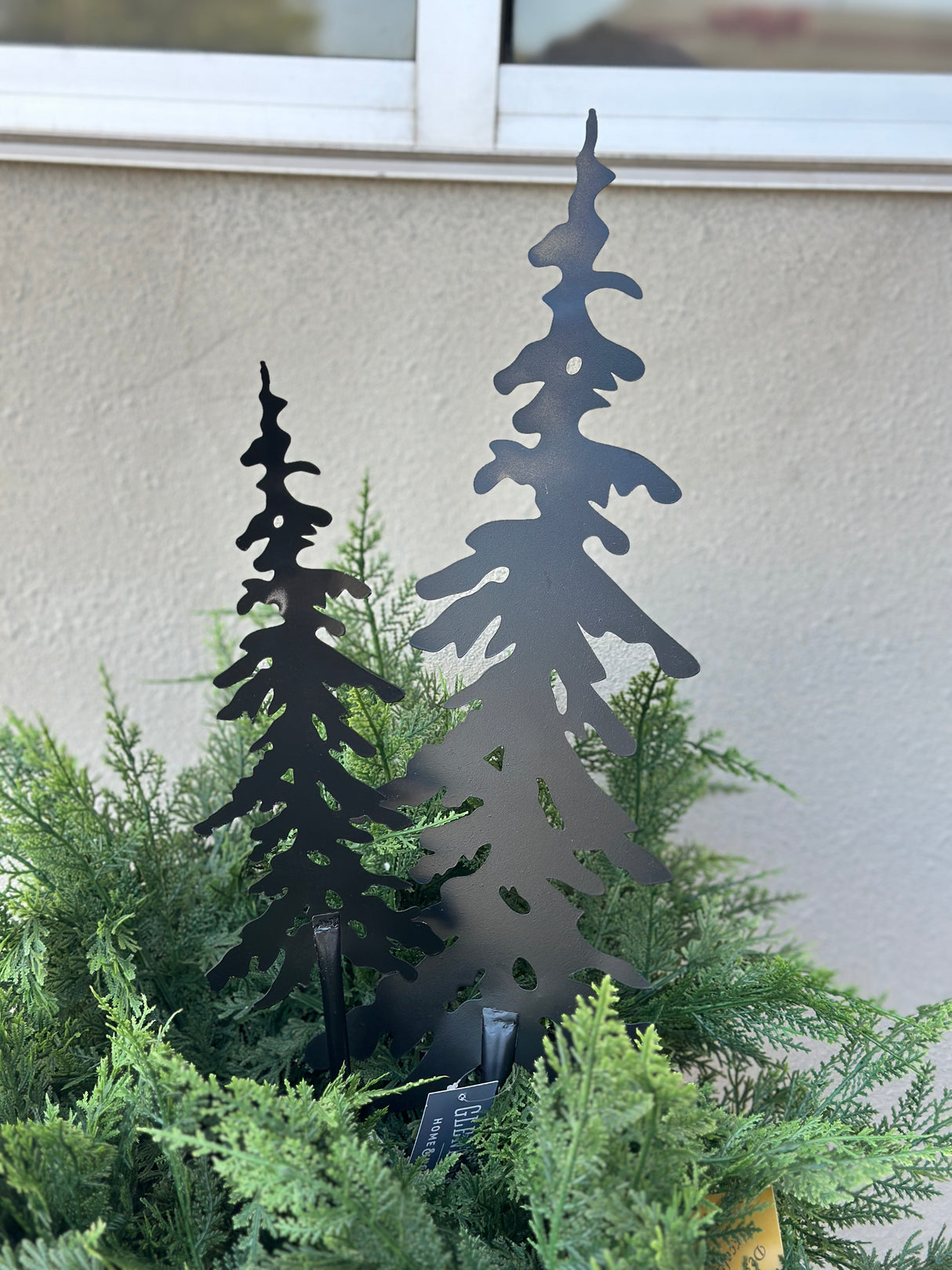Small Winter Forest Metal Tree Stake