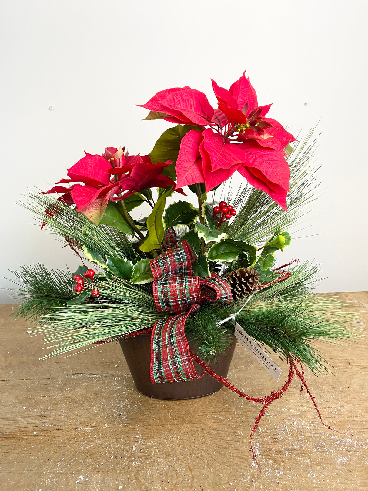 23" Poinsettia Delight Step Sitter