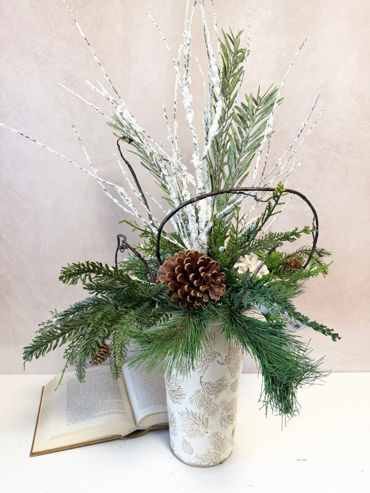 29" Winter Delight Centerpiece
