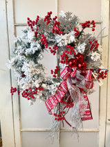 30" Snowy Christmas Wreath