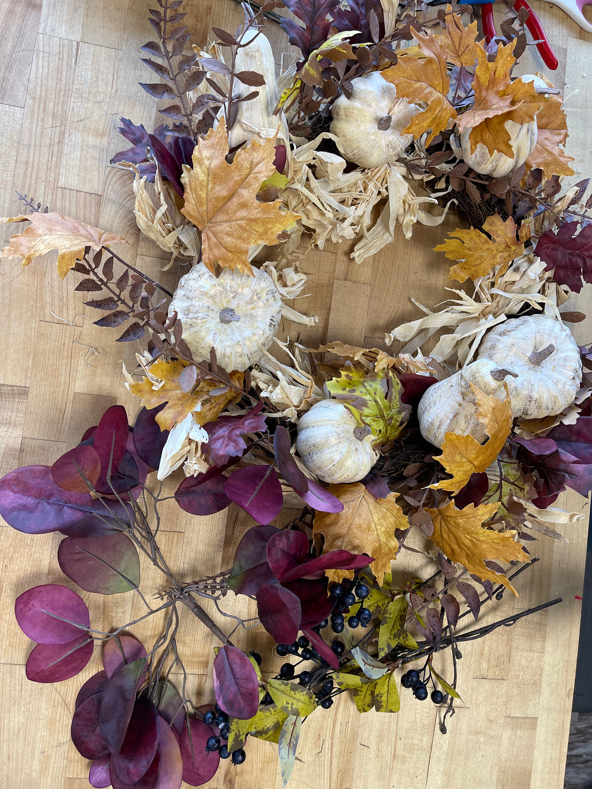 Fall Pickings Wreath Kit