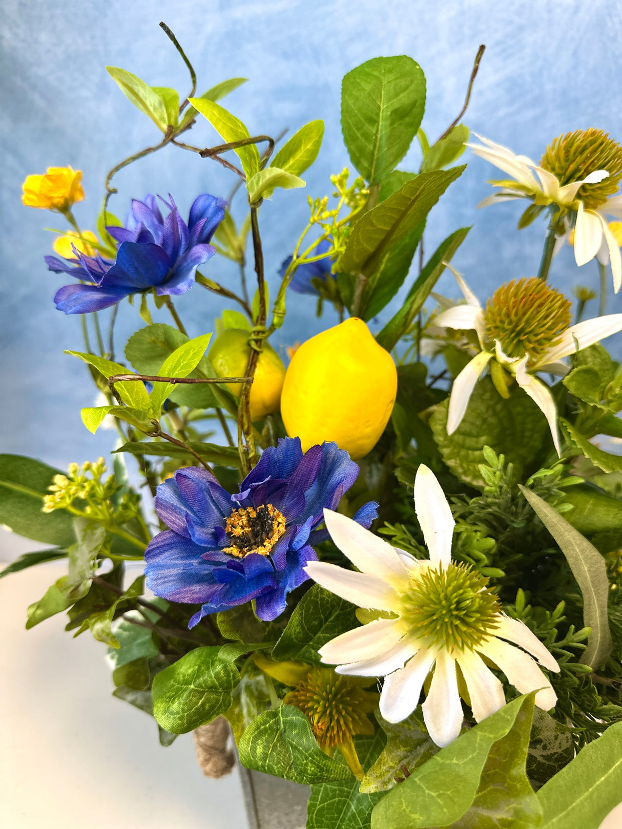 15" Fresh Limoncello Centerpiece