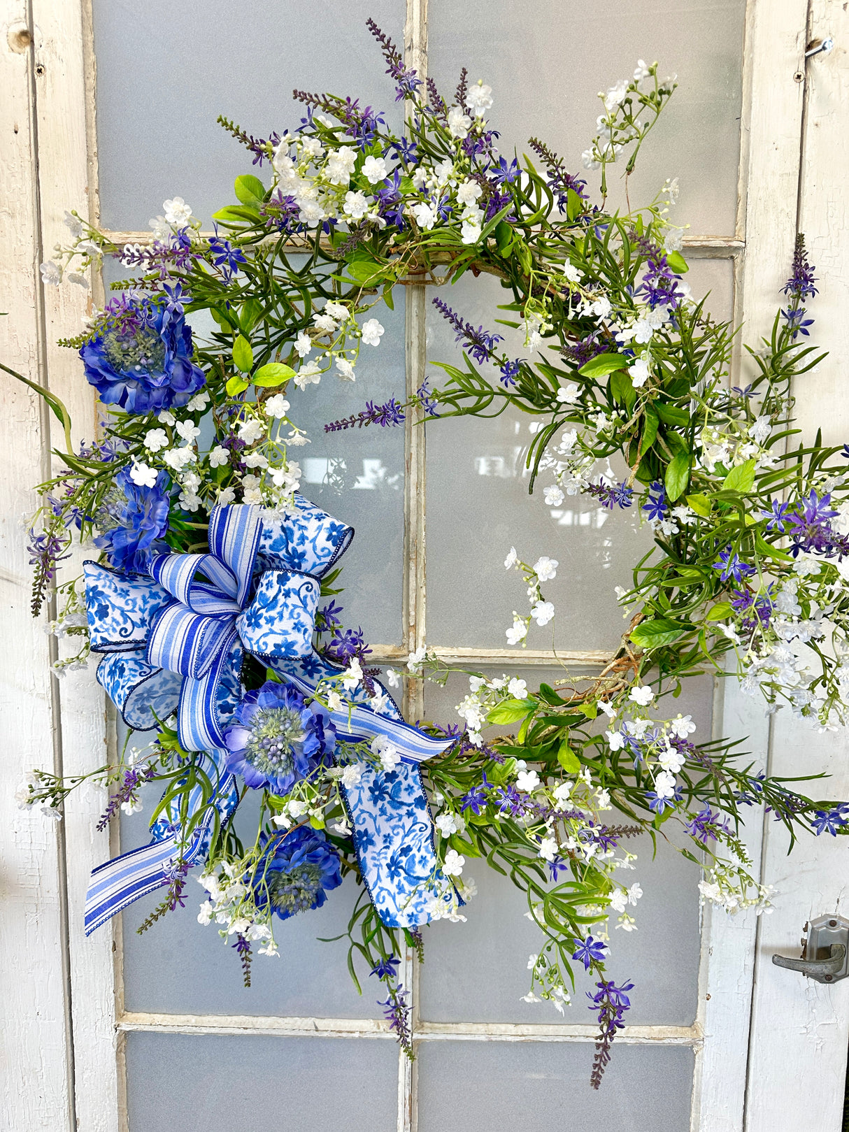 29" Scabiosa Bloom Wreath