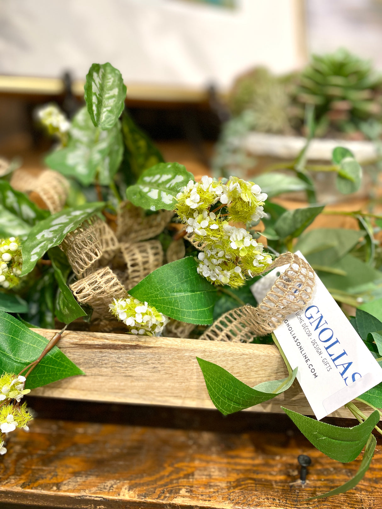 21" Beauty In Bloom Swag