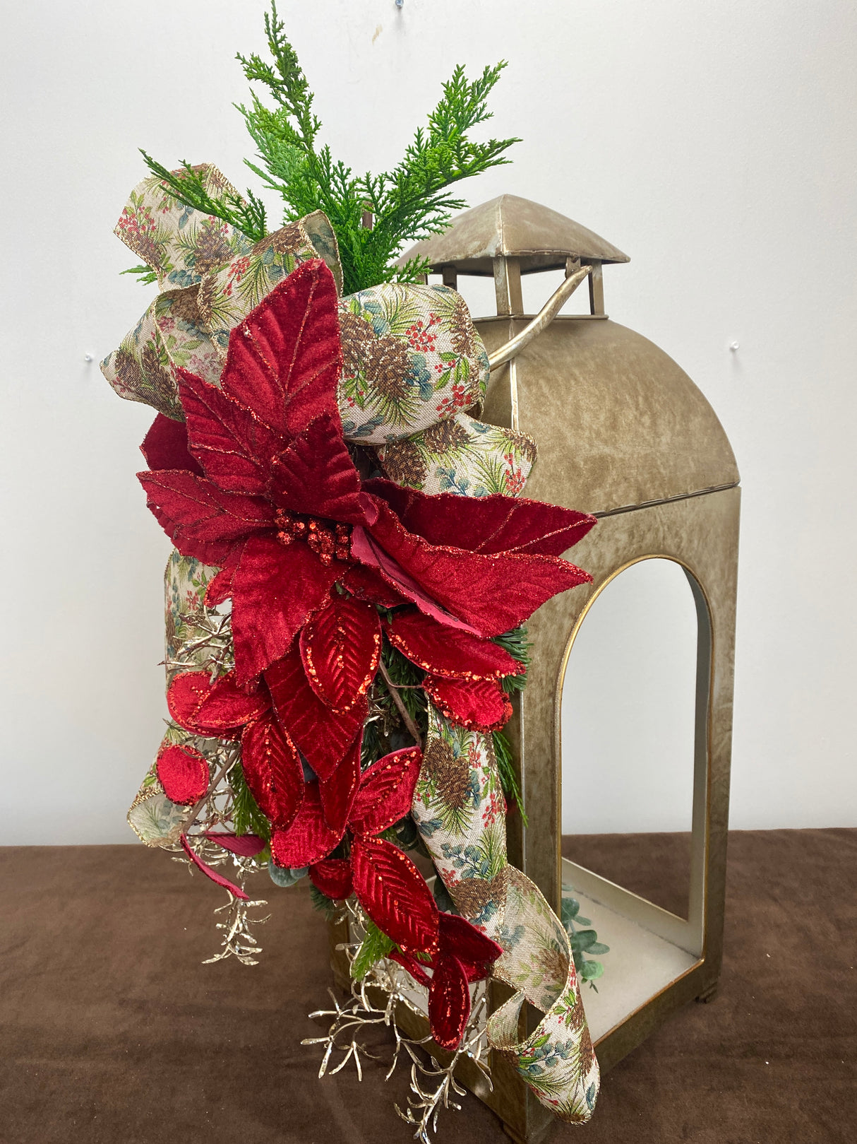 26" Festive Forest Lantern Swag
