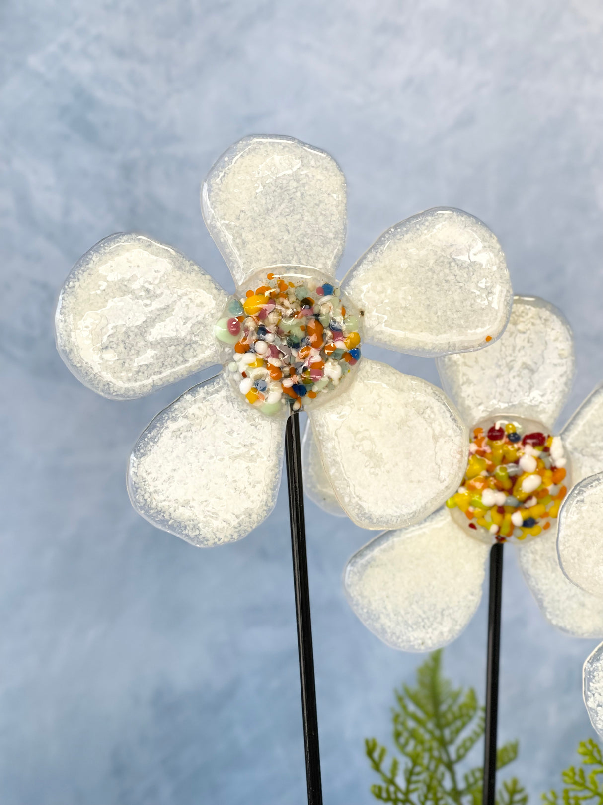 Confetti Medium Retro Flower Stake
