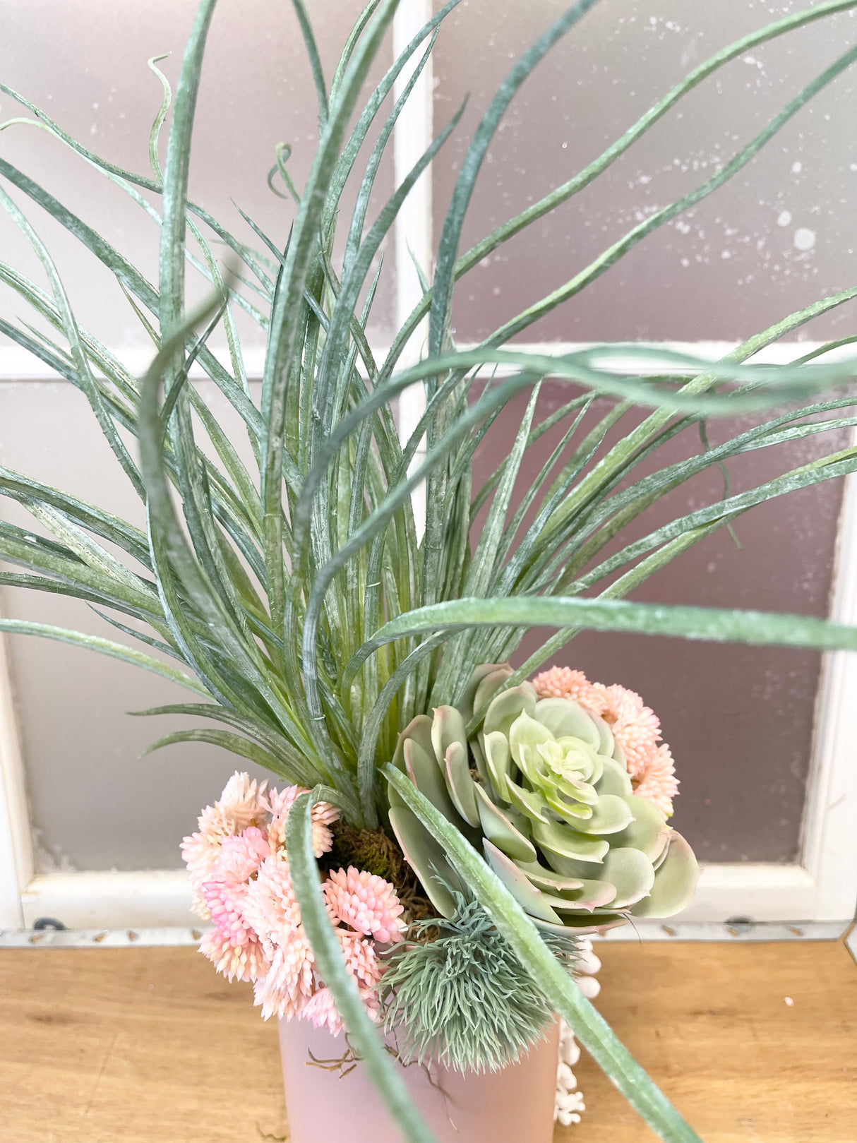 20" Pop Of Pink Centerpiece