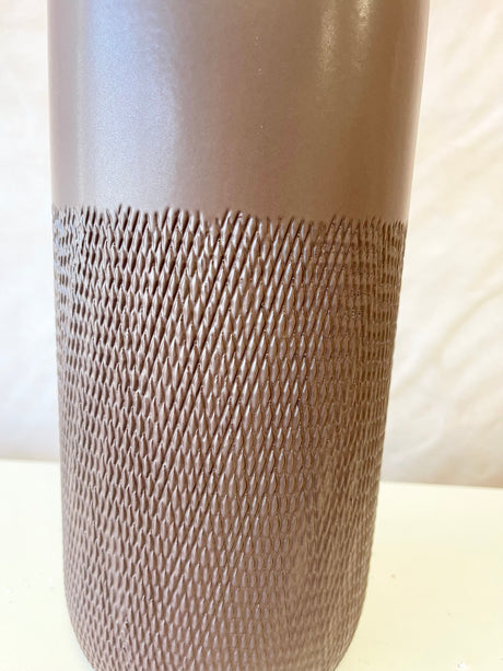 Medium Java Grooved Vase